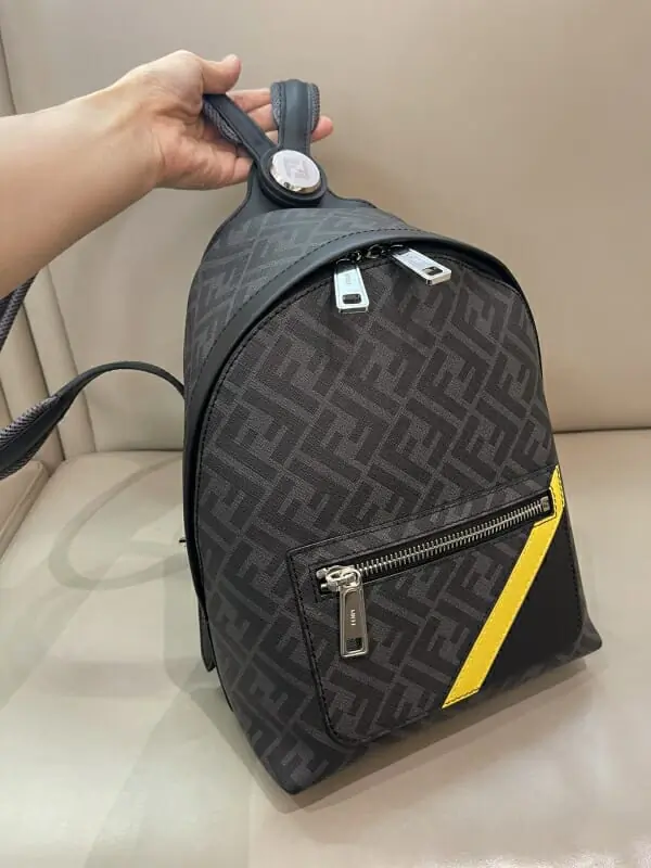 fendi aaa qualite sac a dos  pour unisexe s_12500411